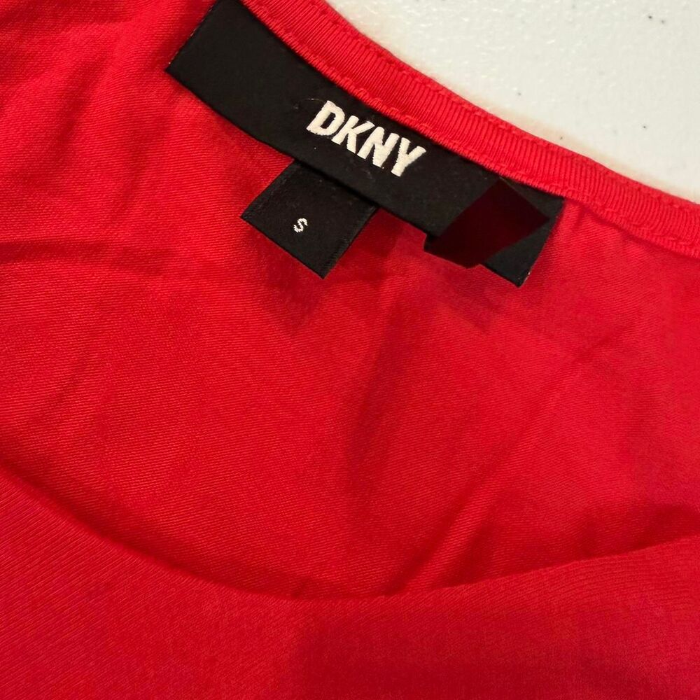 Dkny Women's Red Blouse - Picture 3 of 4
